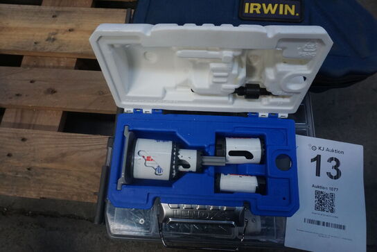 Diverse bor, skruer mv.