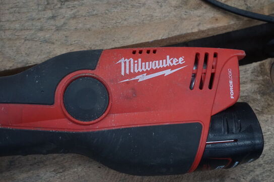 Presseværktøj MILWAUKEE M12