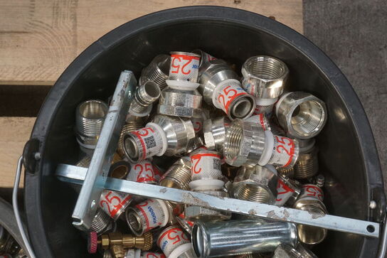 3 spande fittings 