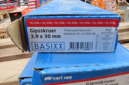 3 kasser gipsskruer 