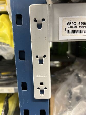 12 sektioner BOSAL lagerreoler (uden indhold!)
