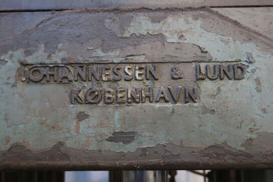 Hydraulisk presse JOHANNESSEN & LUND