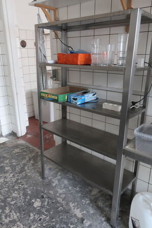 Tøm butikken, alt inventar