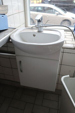 Tøm butikken, alt inventar