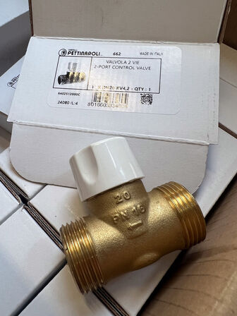 Messingfittings, PETTINAROLI reguleringsventiler, DANFOSS m.v.