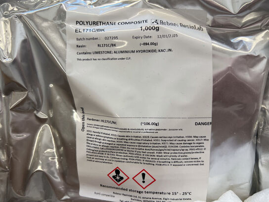 4 ps. ROBNO Polyurethane, følere, kobbersokker m.v. (se billeder)