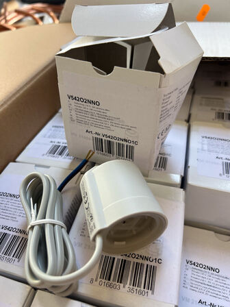 Messingfittings, PETTINAROLI reguleringsventiler, DANFOSS m.v.