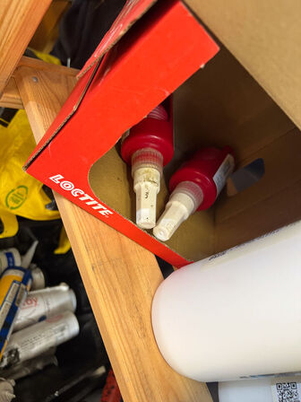 Kemi LOCTITE m.v. (se billeder)
