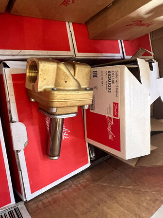 Messingfittings, PETTINAROLI reguleringsventiler, DANFOSS m.v.