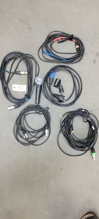 Afviklingsskab Lyd. Denon DN-1800f Dual CD Player. Yamaha MG166cx. TC Electronic C400XL.  2 stk Equalizer og diverse forkabling