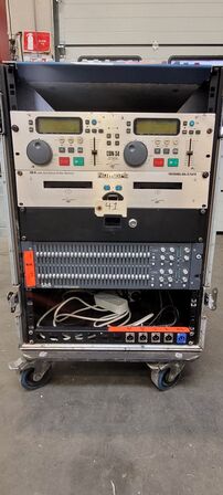 Afviklingsskab Lyd. Numark CDN-34 Dual CD Player. Yamaha MG16/6fx