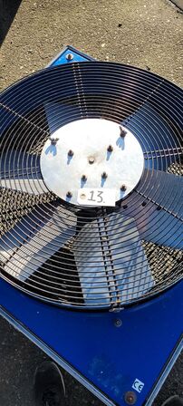 Flyguy 18m Hvid m/2 stk blæsere