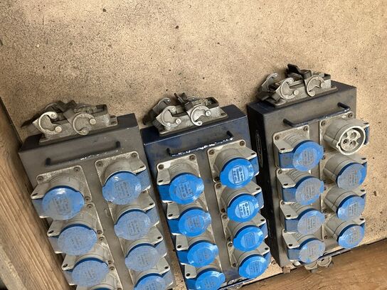 3 stk. Harting breakout box – 8 CEE ud