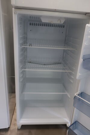 Køle/fryseskab GRAM K8 170/200