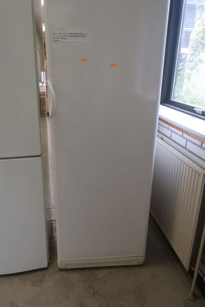 Køleskab ELECTROLUX ER8817C