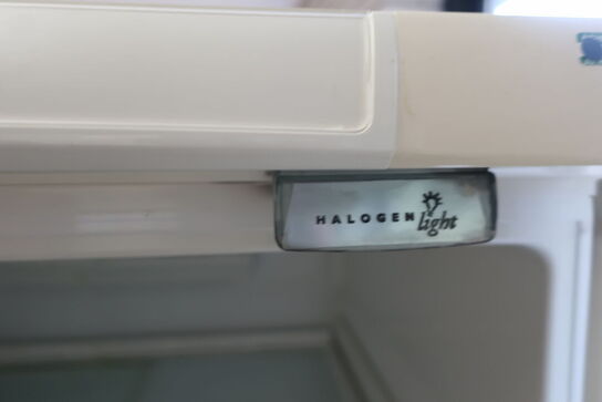 Køleskab ELECTROLUX ER8817C