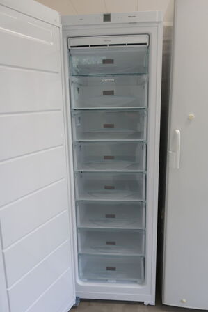 Fryseskab MIELE N 28262 WS