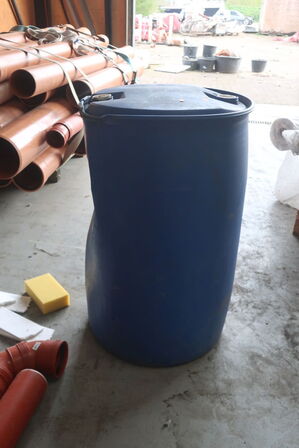 Div. kloakrør & tønde