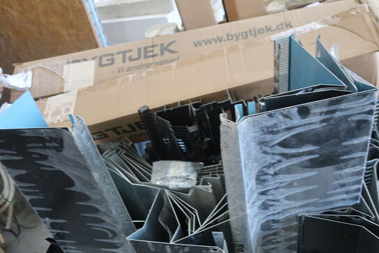 Div. tagmateriel (se billeder)