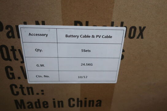 Kasse med 5 stk. kabelsæt battery cable & PV cable