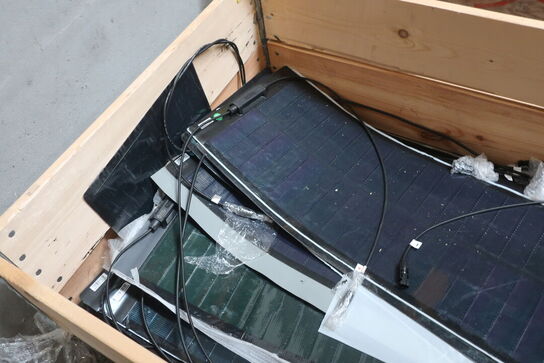 Palle med solcellepaneler