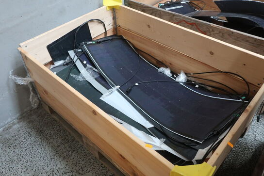 Palle med solcellepaneler