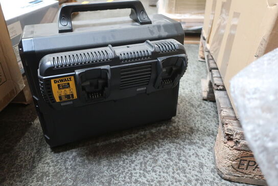 Powerbank med lader DEWALT