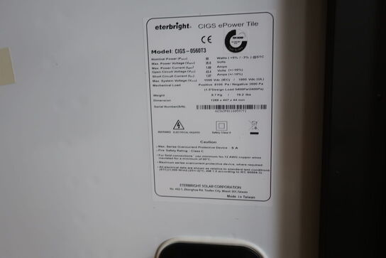 Palle med solcellepaneler ETERBRIGHT CIGS ePower Tile CIGS-0560T3