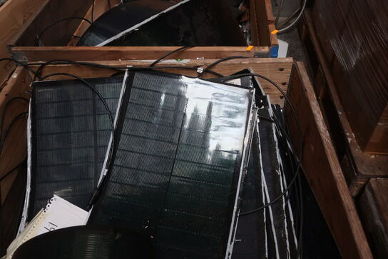 Palle med solcellepaneler 55W, til kolonihaver