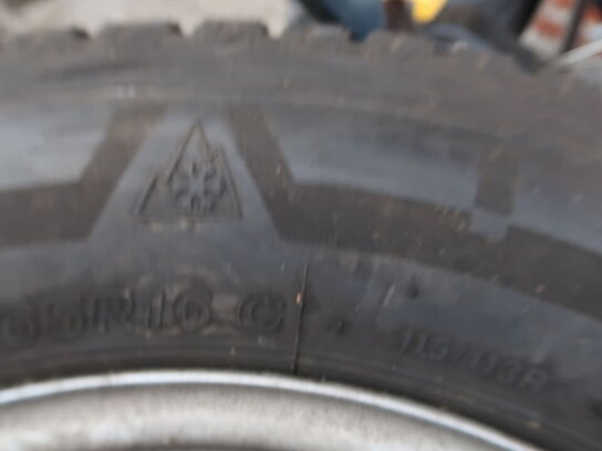 Stålfælge med vinterdæk BRIDGESTONE 235/65R16 C