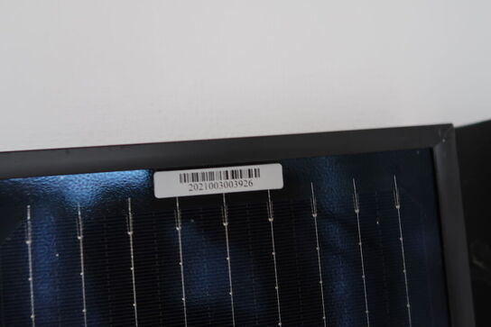 4 stk. solcellepaneler SOLET370MH3-60, RISEN RSM40-8-390MB m.fl.