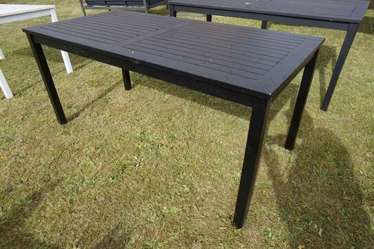 Rosenborg havebord Matsort 