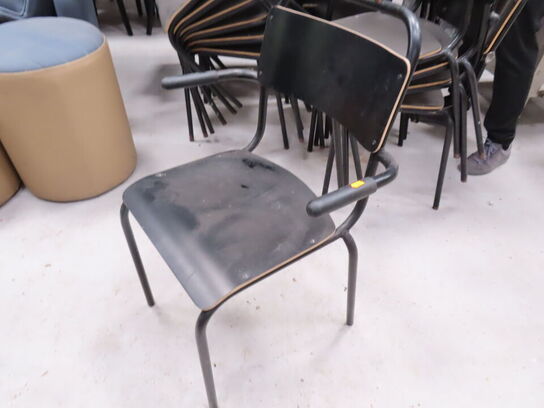 22 stk. stabelbare stole