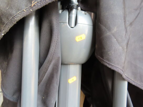 Stor Parasol (ca 4 meter høj)