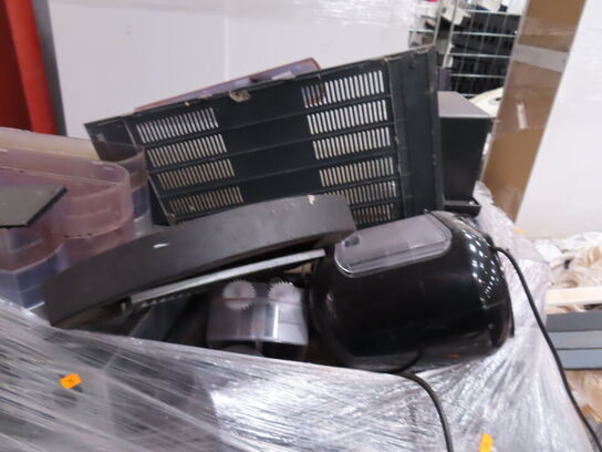 Palle med kaffemaskiner og dele