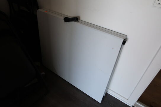 Klapbord, stole samt maleri