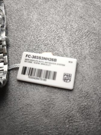 Herreur  FREDERIQUE CONSTANT Highlife 39 mm aut.