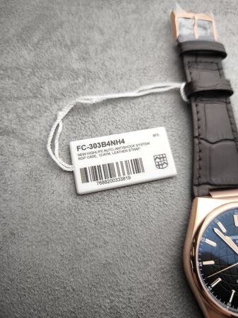 Herreur FREDERIQUE CONSTANT Highlife 41 mm aut.