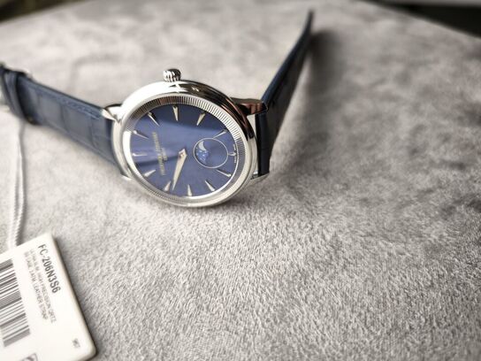 Herreur  FREDERIQUE CONSTANT Classics 37 mm quartz