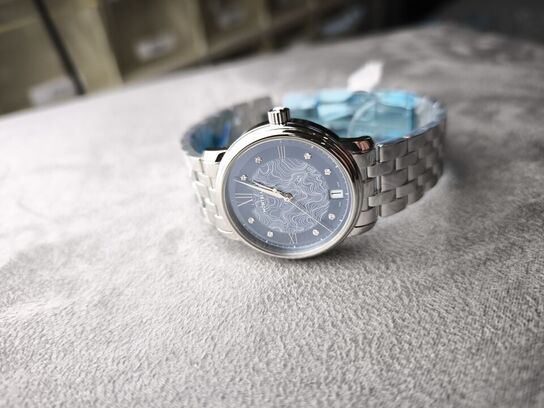 Dameur MONTBLANC Tradition 32 mm aut. Date