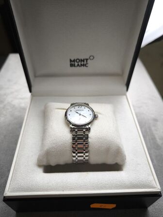 Dameur  MONTBLANC Star 30 mm aut.