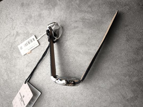 Herreur  FREDERIQUE CONSTANT Classics Business Timer 40 mm quartz