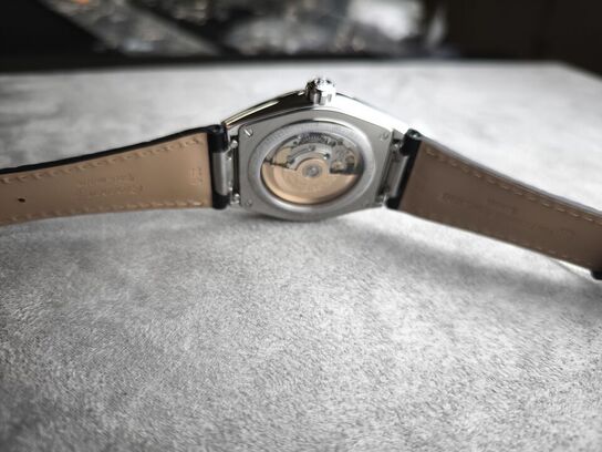 Herreur FREDERIQUE CONSTANT Highlife 41 mm aut.