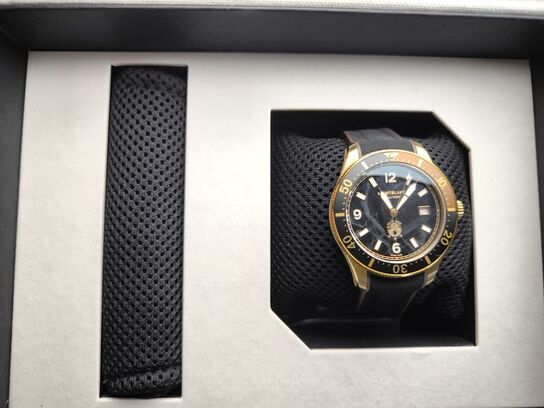 Herreur MONTBLANC Iced Sea 41 mm aut.