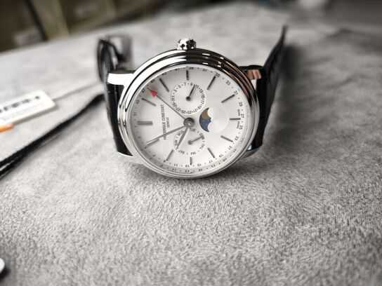 Herreur  FREDERIQUE CONSTANT Classics Business Timer 40 mm quartz