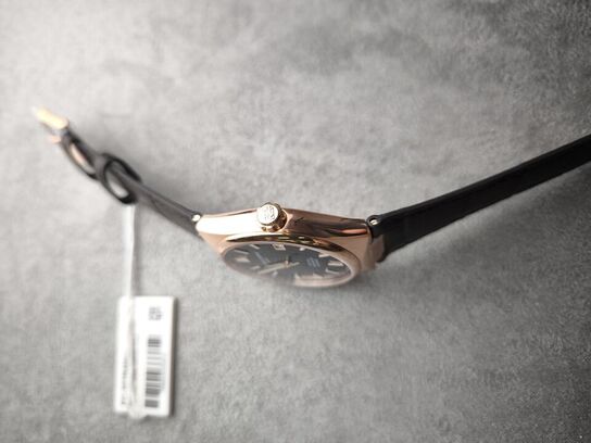 Herreur FREDERIQUE CONSTANT Highlife 41 mm aut.