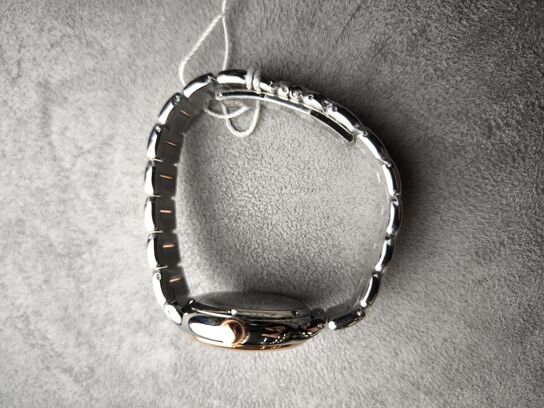 Dameur  FREDERIQUE CONSTANT Horological Smartwatch 34 mm