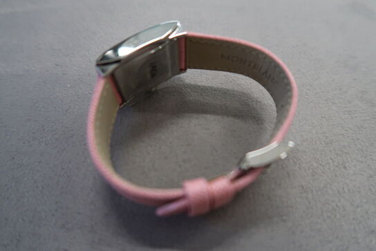 Dameur MONTBLANC Profile 23 mm quartz