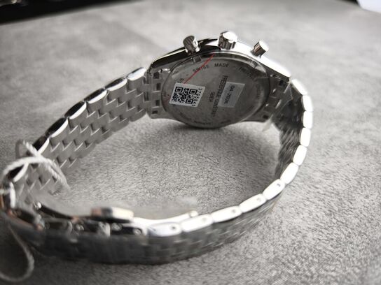 Herreur  FREDERIQUE CONSTANT Classics 40 mm quartz