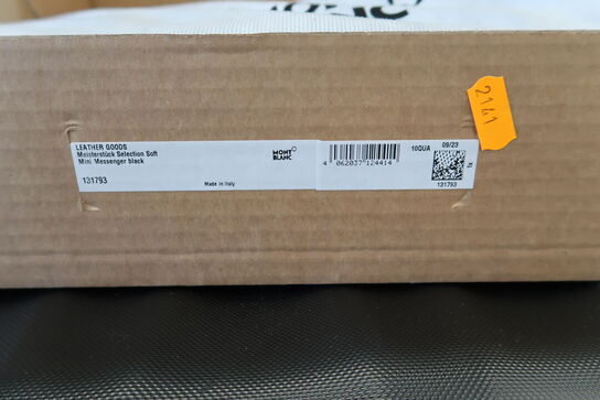 Taske MONTBLANC Meisterstück Selection Soft Mini Messenger black